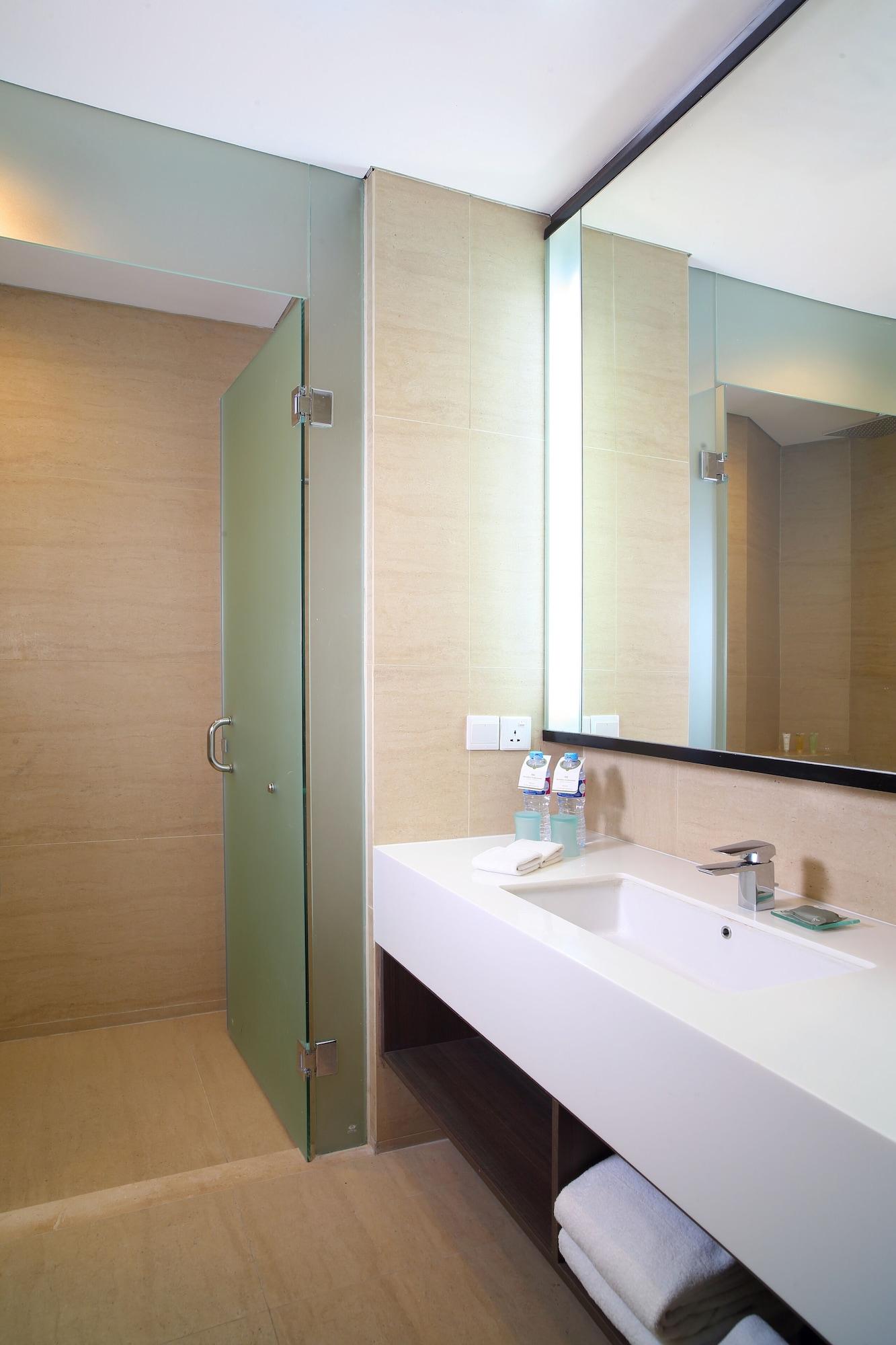 Hotel Santika Premiere Ice - Bsd City Serpong Zewnętrze zdjęcie