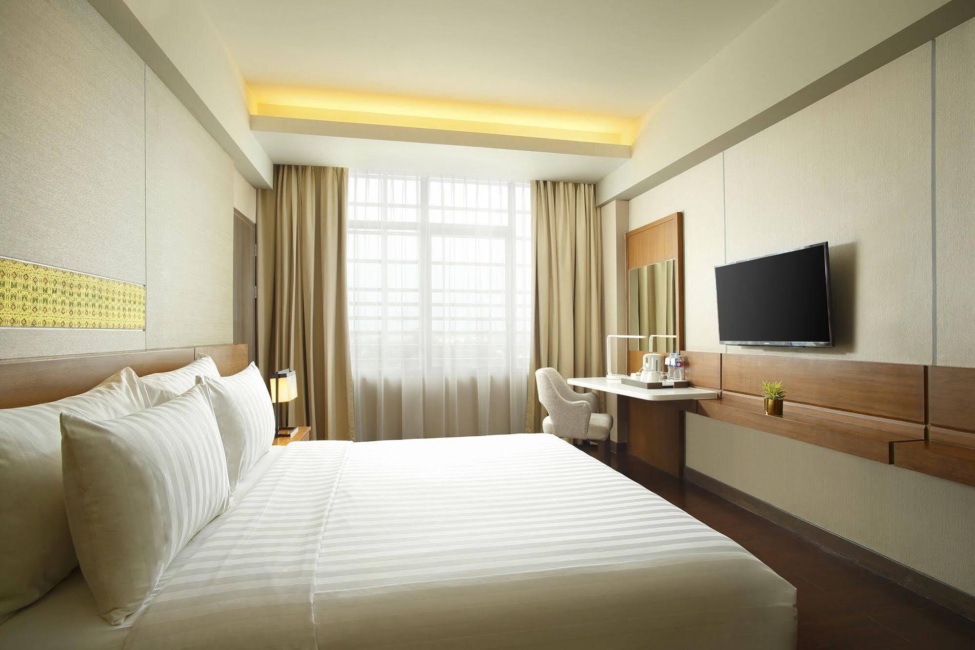 Hotel Santika Premiere Ice - Bsd City Serpong Zewnętrze zdjęcie